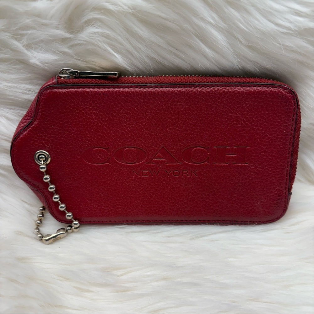 Coach Grain Leather Hangtag Multi-Function Case